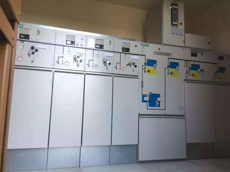 Entreprise pour la mise en service de cellules HTA, Martinique, SAGEES